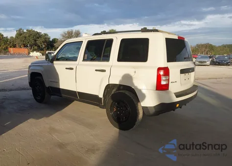 2014 Jeep Patriot Sport из США, поврежденный, VIN 1C4NJRBB9ED658700